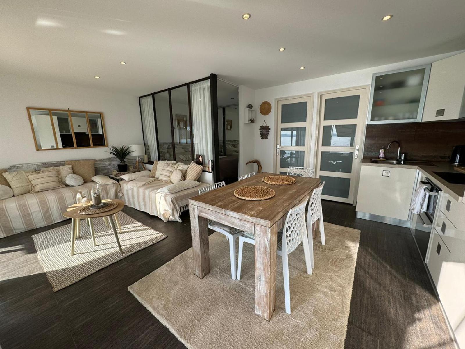 Lou Cabanou Apartment Sainte-Maxime Luaran gambar